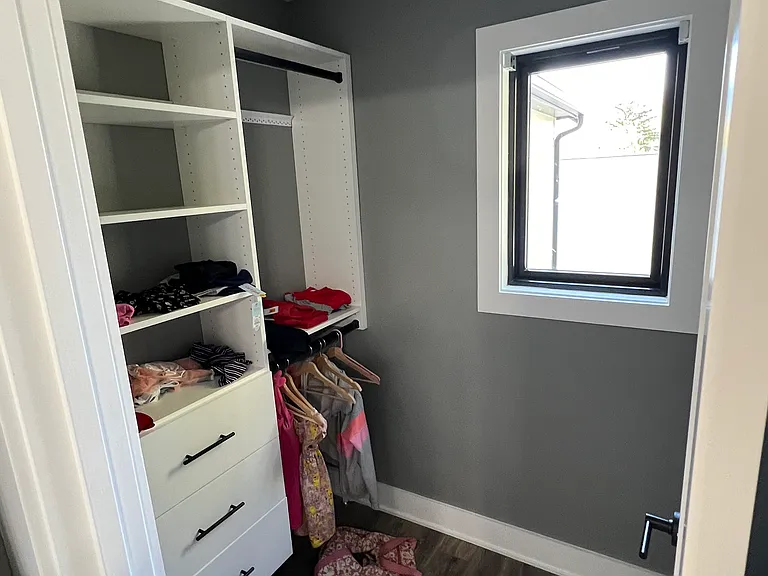 2060 Ruckle St — Photo 21