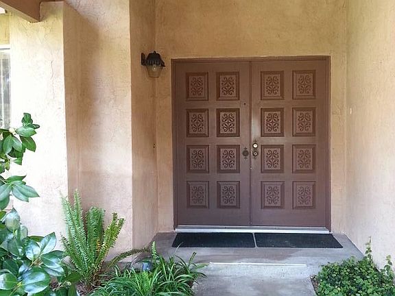 2nd image of 10533 Avenida Magnifica