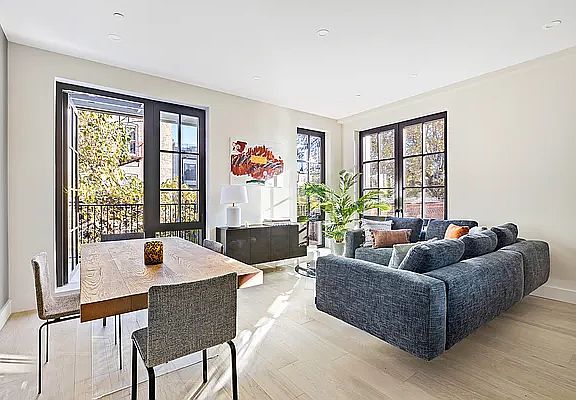 5th image of 669 Saint Marks Ave APT 3B