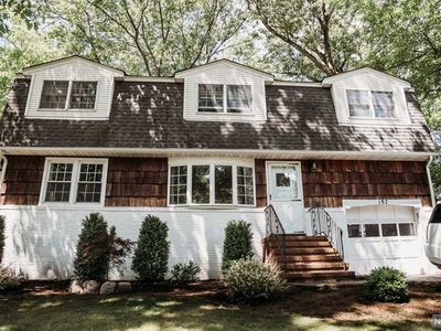 197 Arthur St, Hillsdale, NJ, 07642