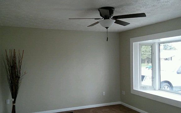 3rd image of 1201 Montego Dr