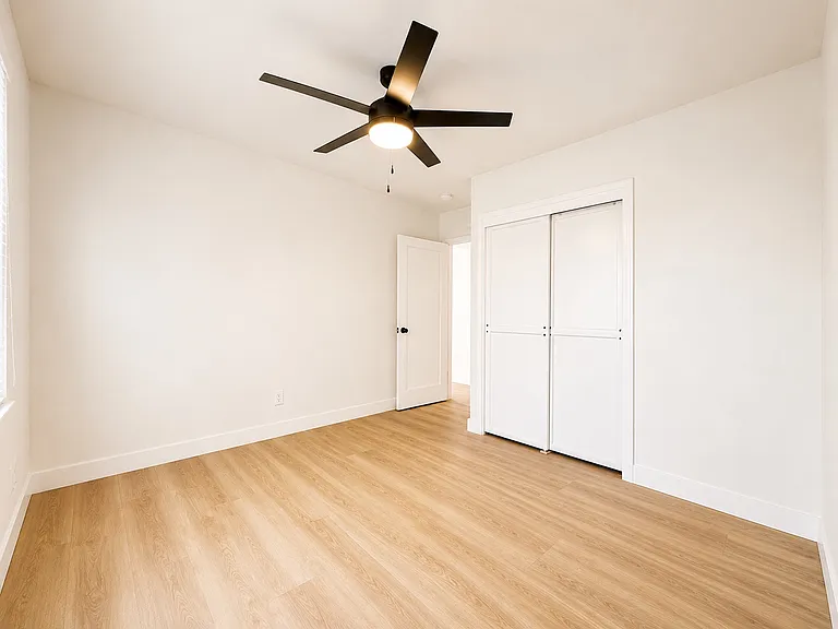 514 Water St — Photo 11