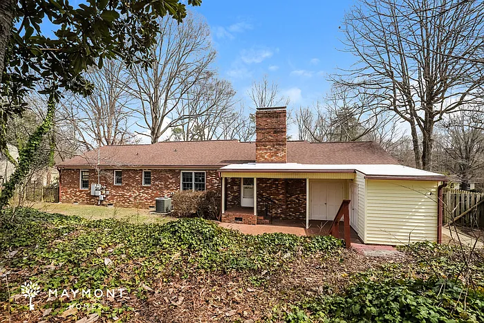 3413 Langdale Dr — Photo 10