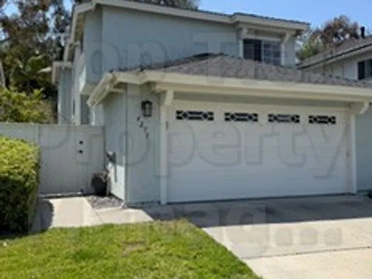 4271 Esperanza Way — Photo 34