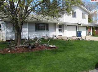 1512 Hickory St, Sandpoint, ID 83864