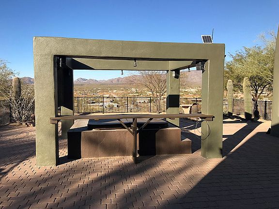 Spa/gazebo