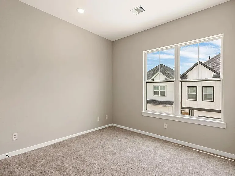 6712 Parker Oaks Ln — Photo 36