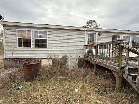 3rd image of 4821 Kenwood Rd