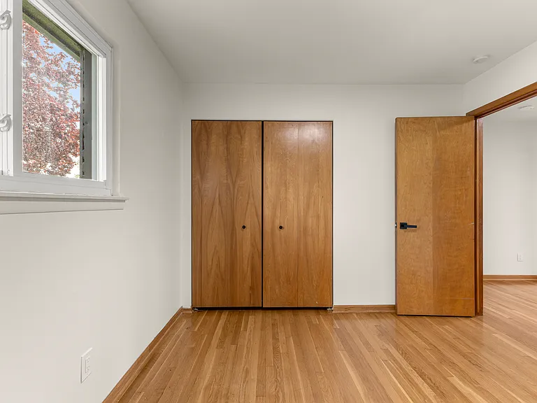 20325 Westview Dr — Photo 20