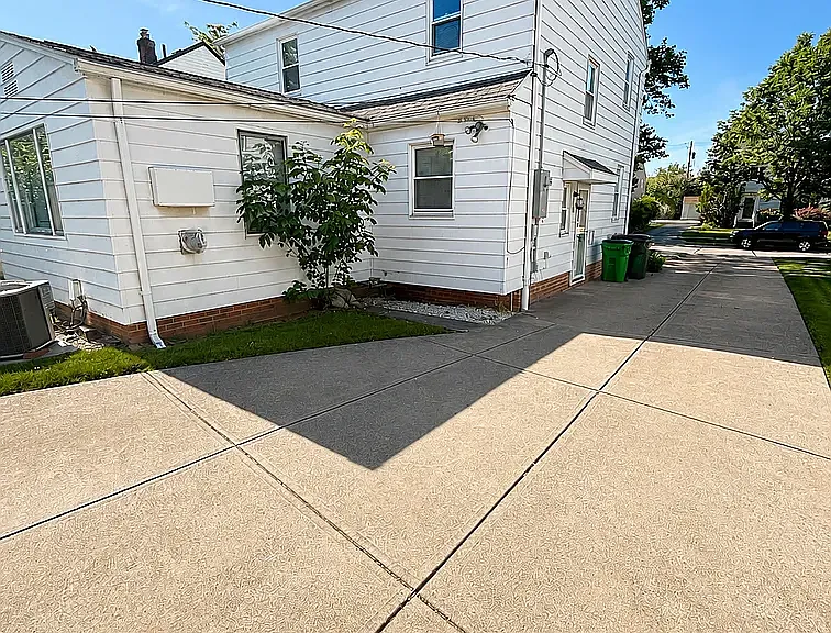 4081 Bexley Blvd — Photo 12