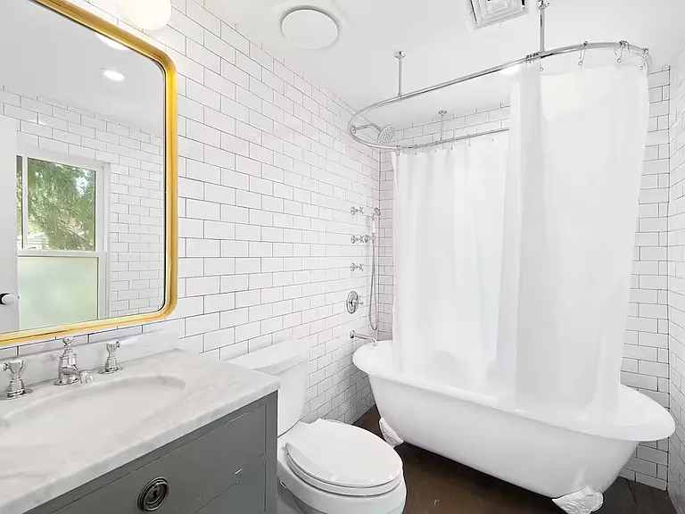 111 Halsey St — Photo 13