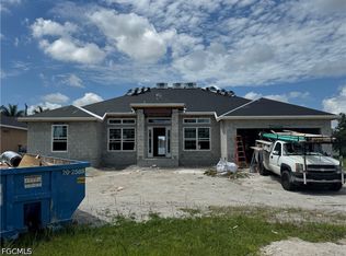 2718 NW 4th Ter, Cape Coral, FL 33993