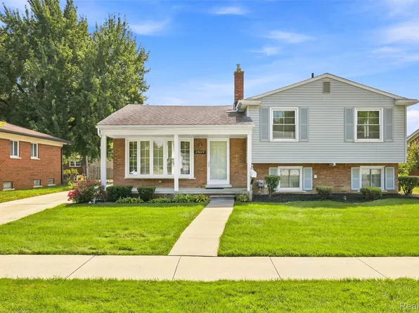 29649 Linda St, Livonia, MI 48154