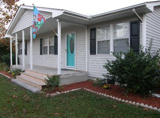 287 Rollingwood Dr, Newport, NC 28570