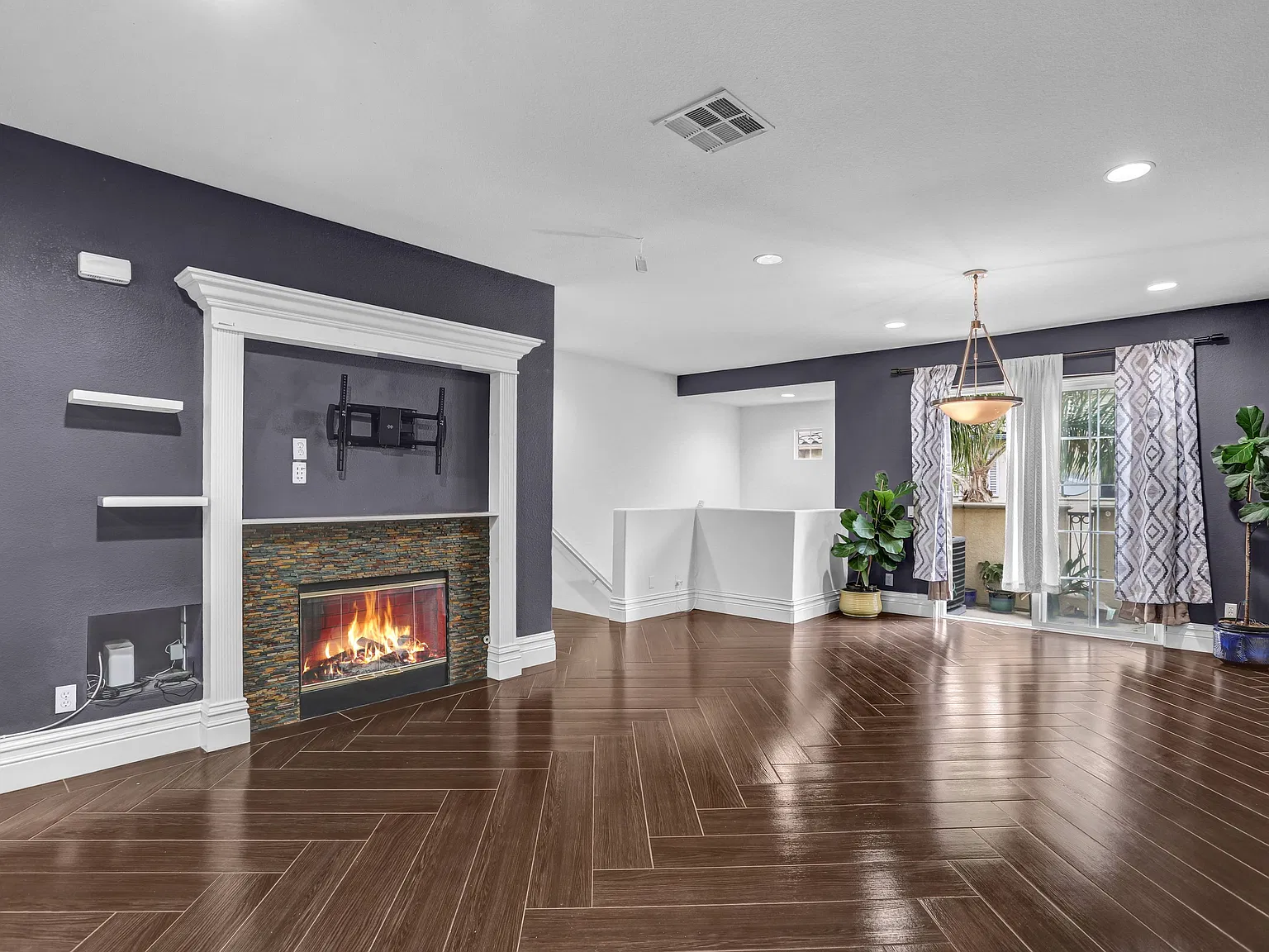 3 bed, 1700 sqft, $3,800 — Photo 3