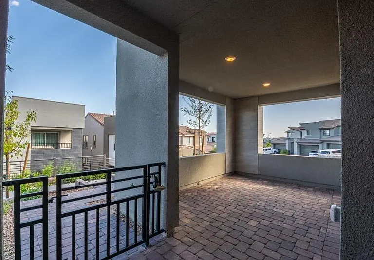 494 Sonoma Range St — Photo 21