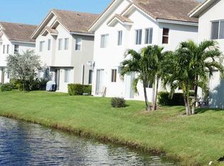 3105 Laurel Ridge Cir, Riviera Beach, FL 33404