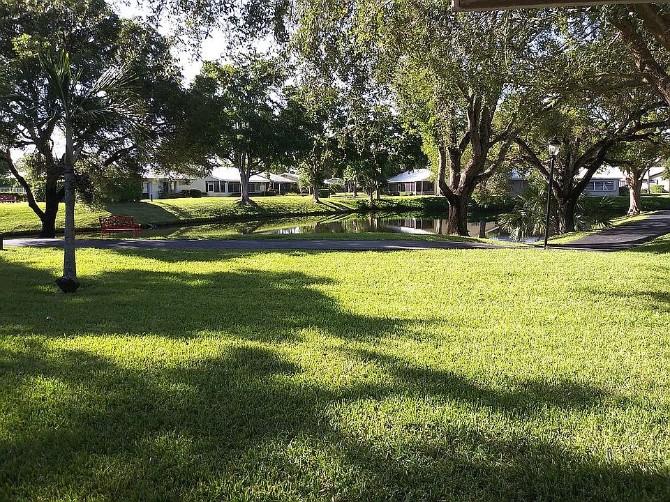 2nd image of 5578 Cameo Dr N