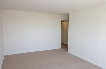 2nd image of 1333 Gough St APT 6D