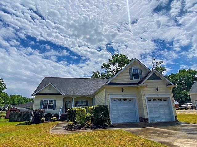 1st image of 204 Weatherby Dr