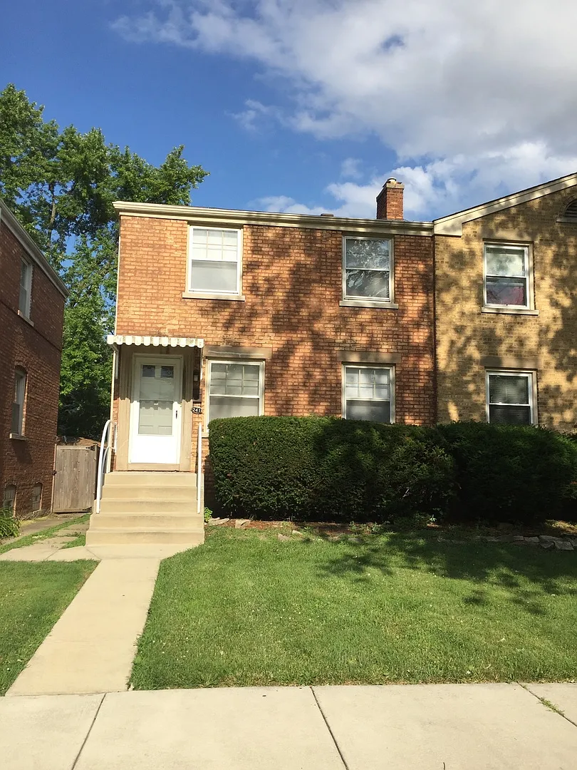 241 Hyde Park Ave photo 1
