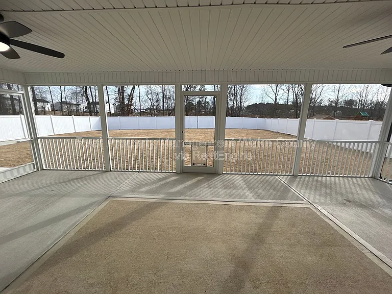 262 Hunting Wood Dr — Photo 31
