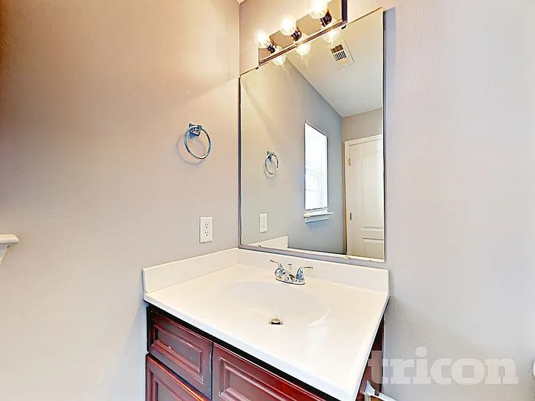 8223 Belmont Stables Dr — Photo 15