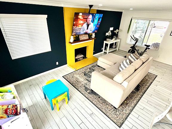 3rd image of 925 Mirasol St #1