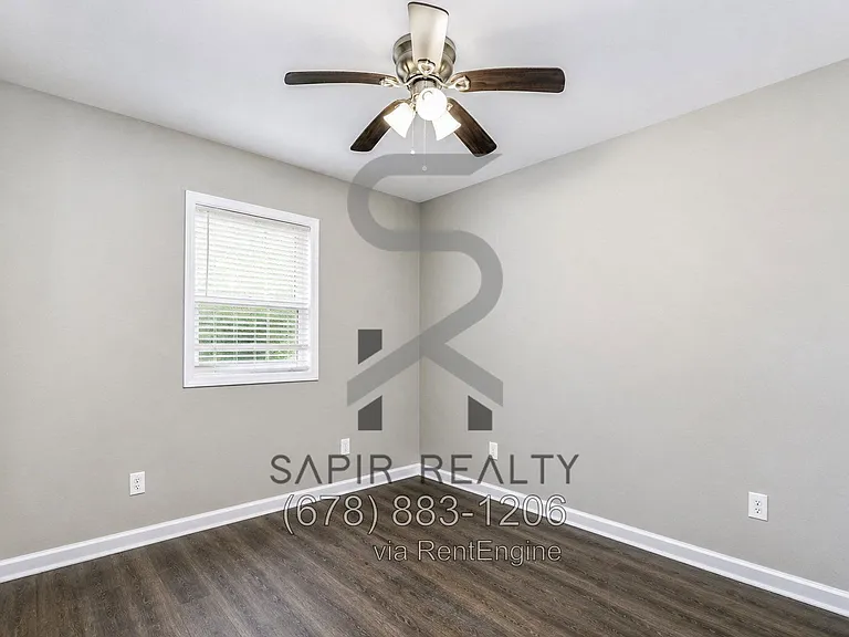 371 Lanier St NW #4 — Photo 7