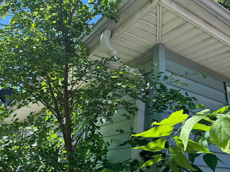 810 N C St — Photo 5