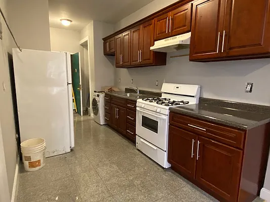 Rented by REAL New York | media 3