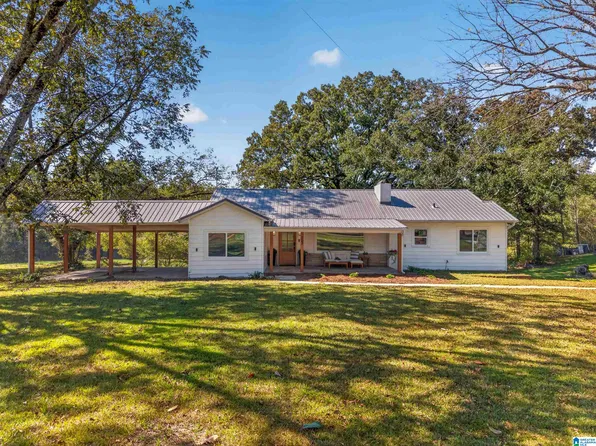 207 Paden Rd, Gadsden, AL 35903
