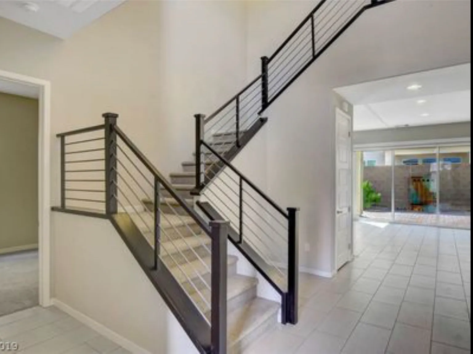 4 bed, 3188 sqft, $4,000 — Photo 4