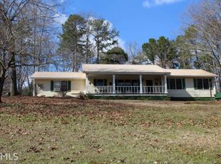 616 Barefoot Cir, Lula, GA 30554