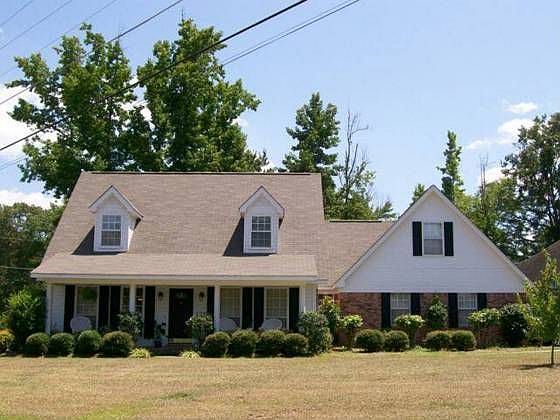 1st image of 190 Lakeover Dr E