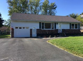 3 Brandon Ct, Latham, NY 12110