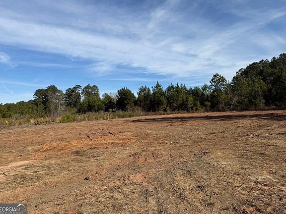 4th image of 2206 Cochran Hwy