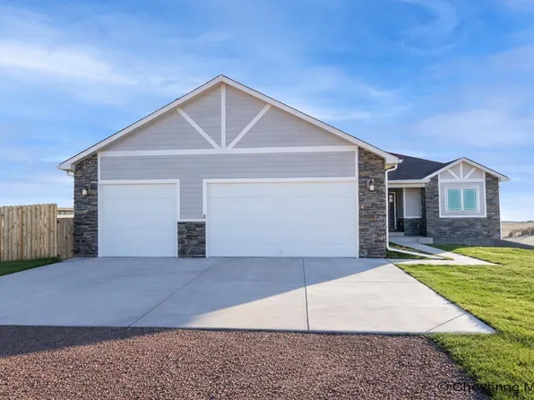 1350 Scenic Ridge Dr, Cheyenne, WY 82009