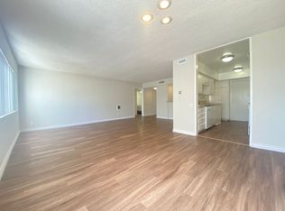 Luxury huge apartment in heart of Sherman Oaks., Sherman Oaks, CA 91423