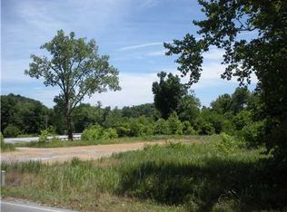 Wyman Rd, Fayetteville, AR 72701