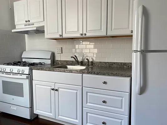 Rented by Citi Living Solutions | media 5