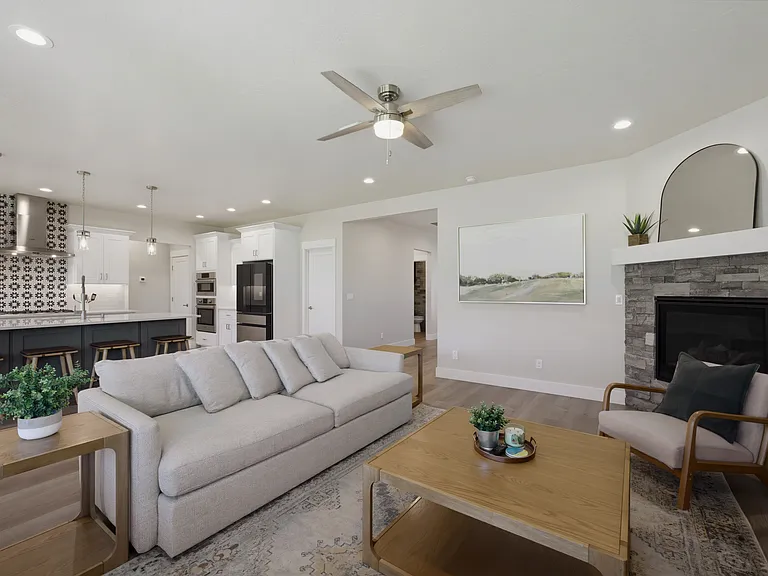 1457 W Tenzing St — Photo 37