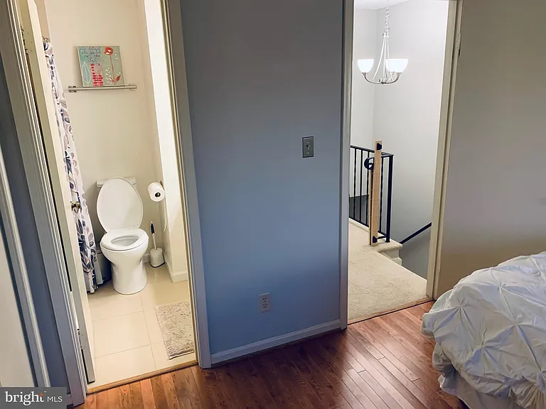 1623 S Barton St #18 — Photo 27