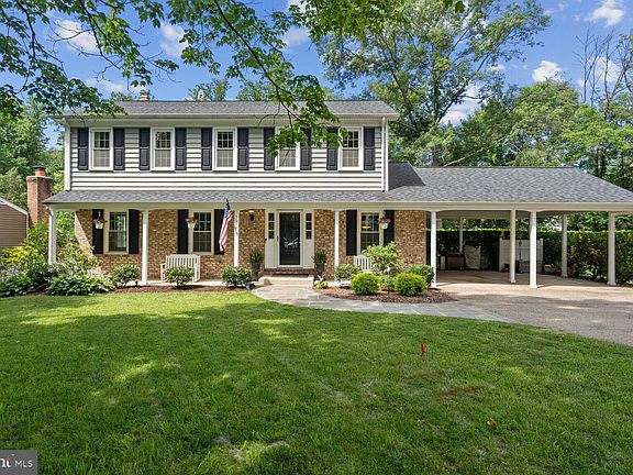 5th image of 5614 Meridian Hill Pl