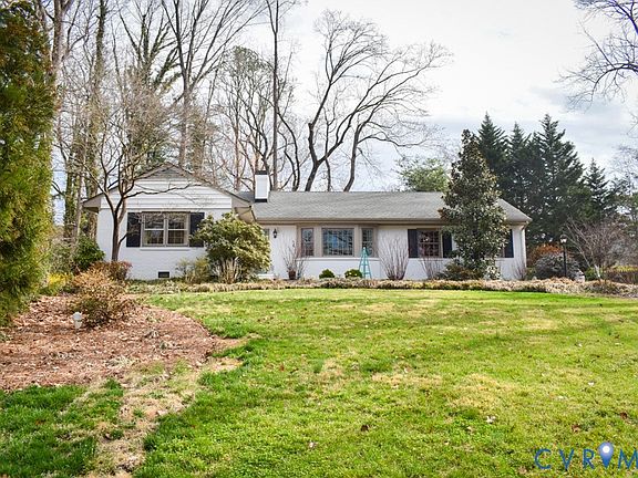 4th image of 8138 Grimsby Rd