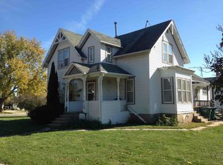 301 Milwaukee Rd, Clinton, WI 53525