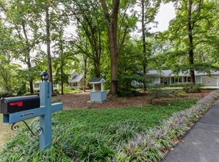 8306 Saddlehorse Ln, Charlotte, NC 28215
