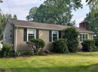 1 Teakwood Dr, Cumberland, RI 02864