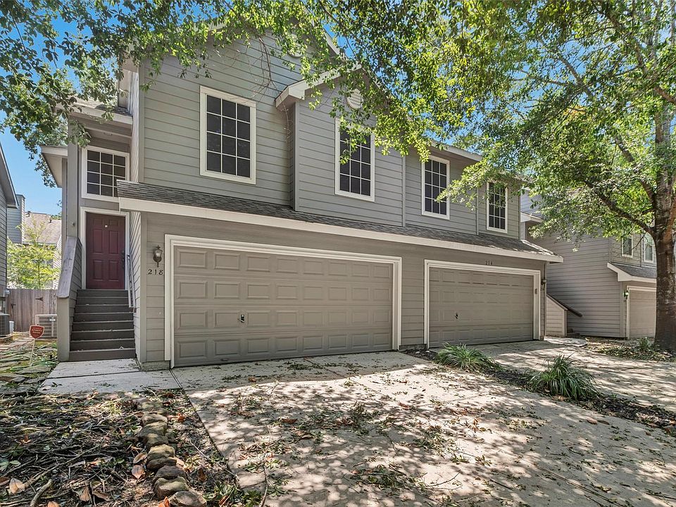 1st image of 218 Blushwood Pl