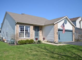 1754 Autumn Woods Ln, Romeoville, IL 60446